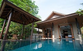 Guti Resort By Aka Hua Hin